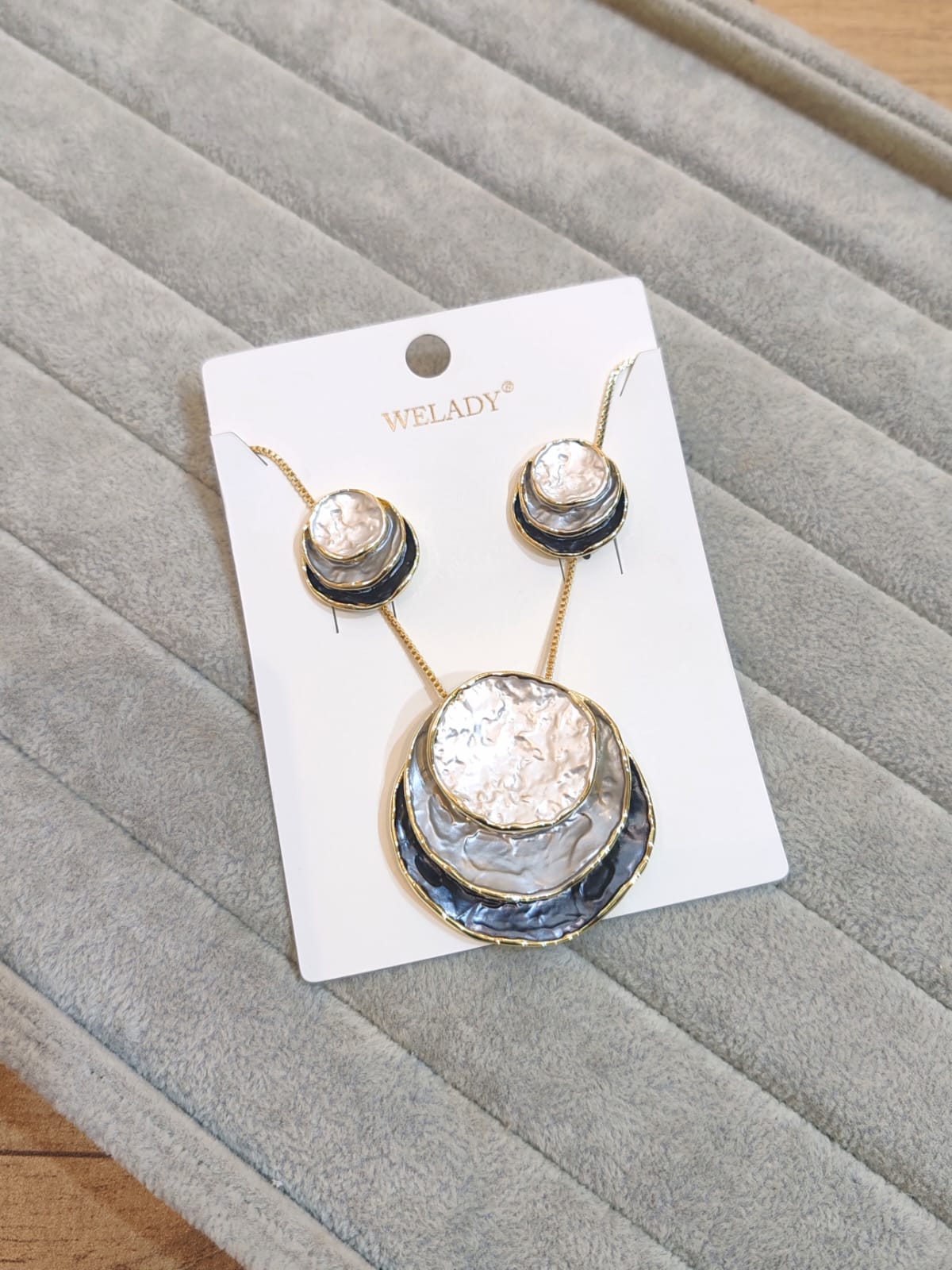 The Lunar Tier Pendant