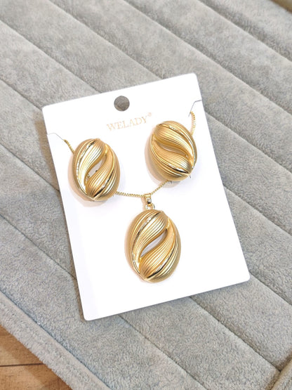 The Aurelia Ellipse