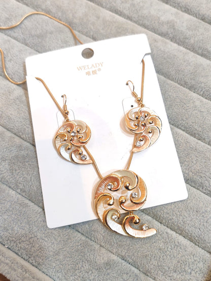 The Golden Fibonacci Pendant