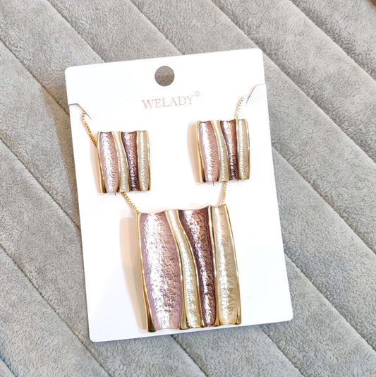 AURELIAN DUNES NECKLACE