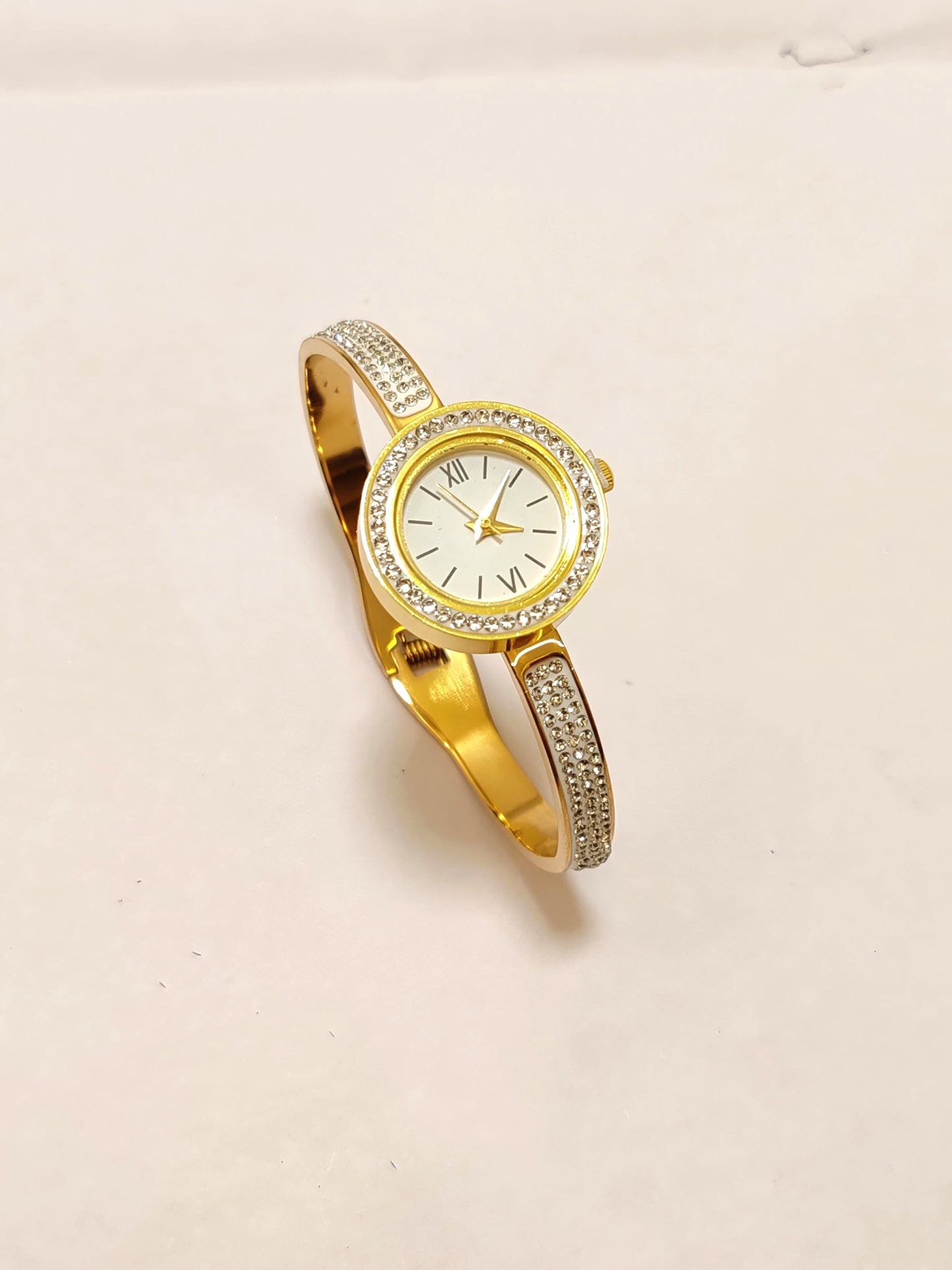 Regal Glow Gold-Plated Crystal Bangle Watch for Women – Elegant White Dial
