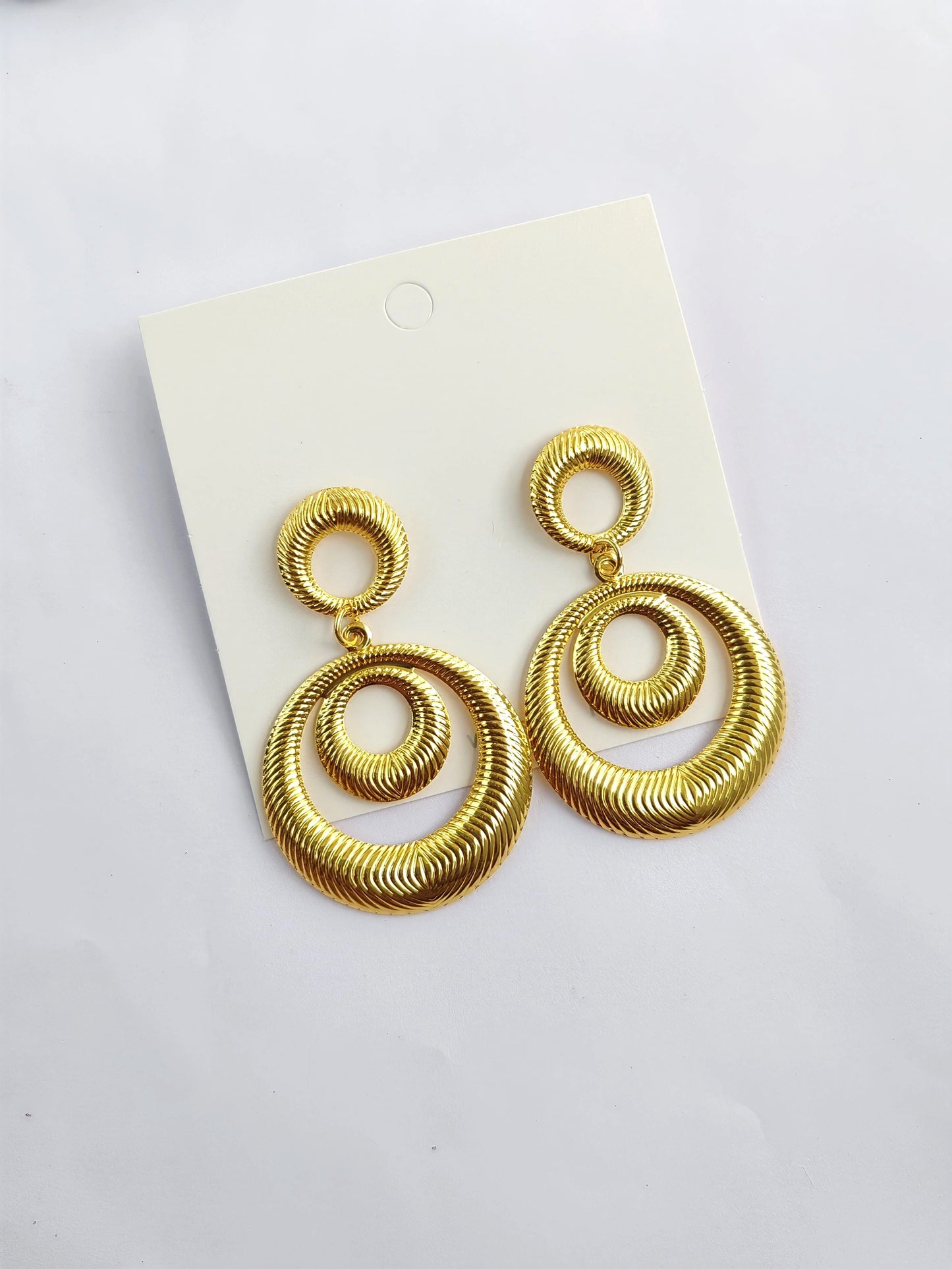 Golden Halo Ribbed Concentric Circle Earrings