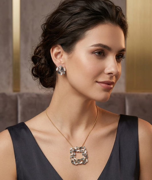 The Mosaic Petal Square Pendant